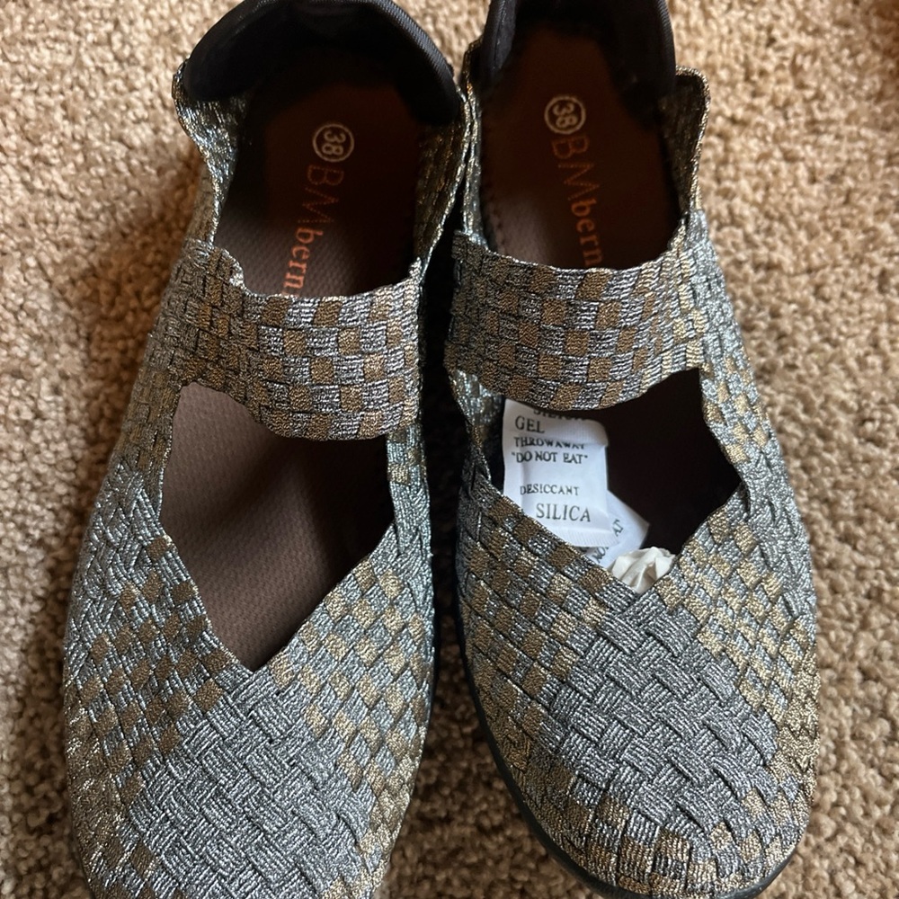 Bernie mev Women's Gray Woven Shoes Mary Jane ballet flats us 7